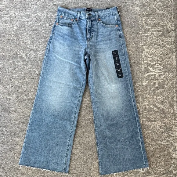 J. Crew Wide-leg cropped jean in all-day stretch NWT - Picture 2 of 9